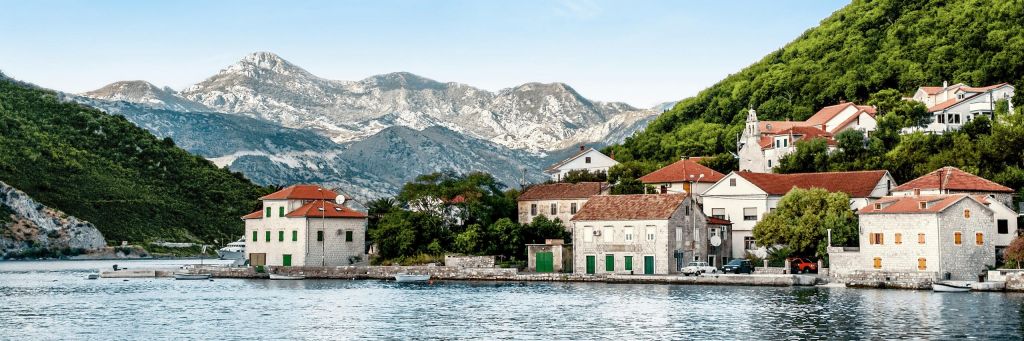 Tivat dès 124,99 £GB*